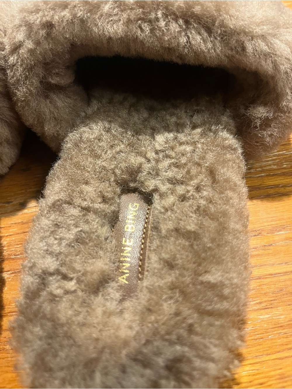 Anine Bing Shearling Plush Slip on Loafers Mules Camel / Yellow Gold SZ 38 - Picture 10 of 11